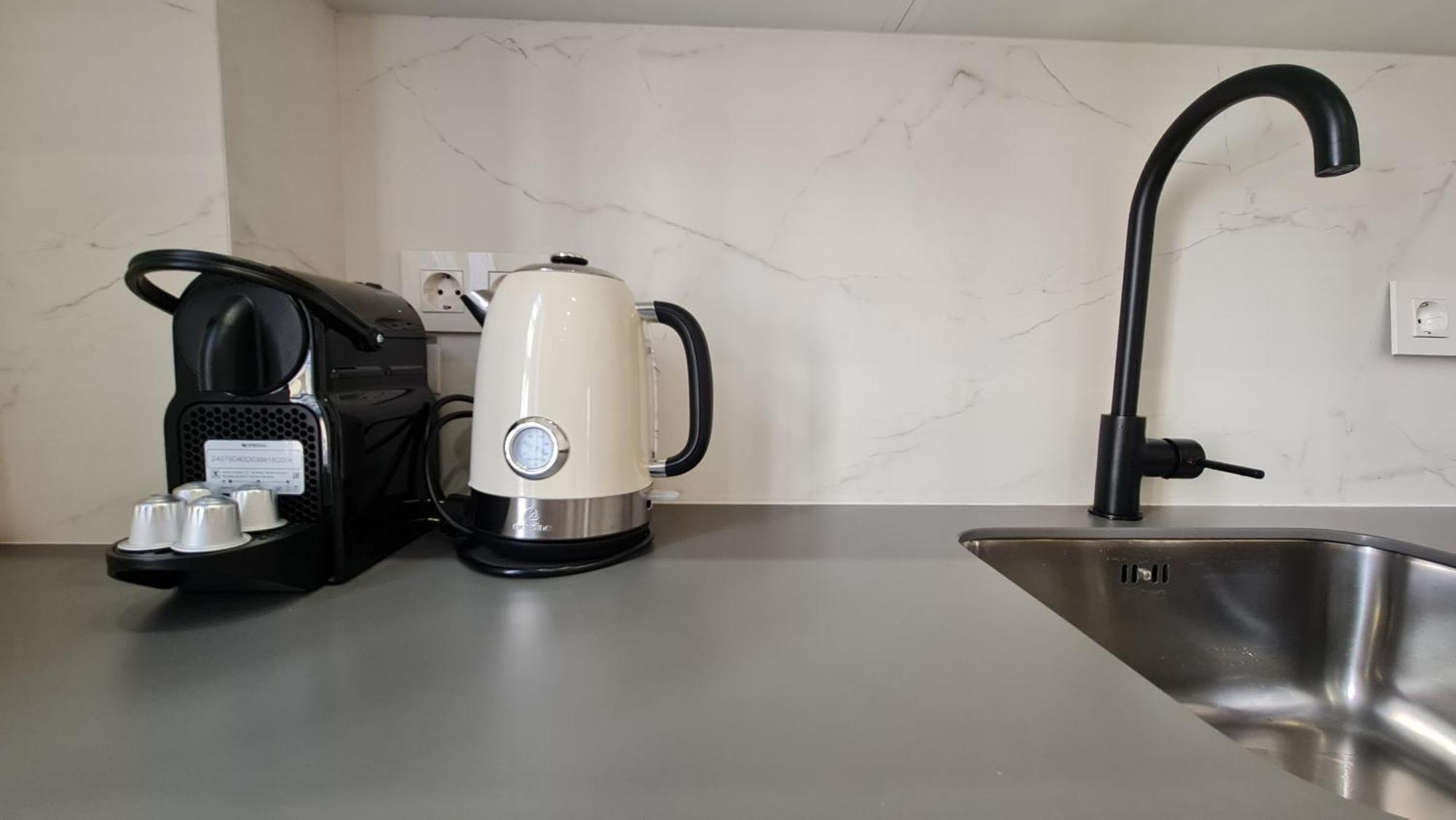 Navas 101 Cosmopolitan Loft Apartment กรานาดา ภายนอก รูปภาพ