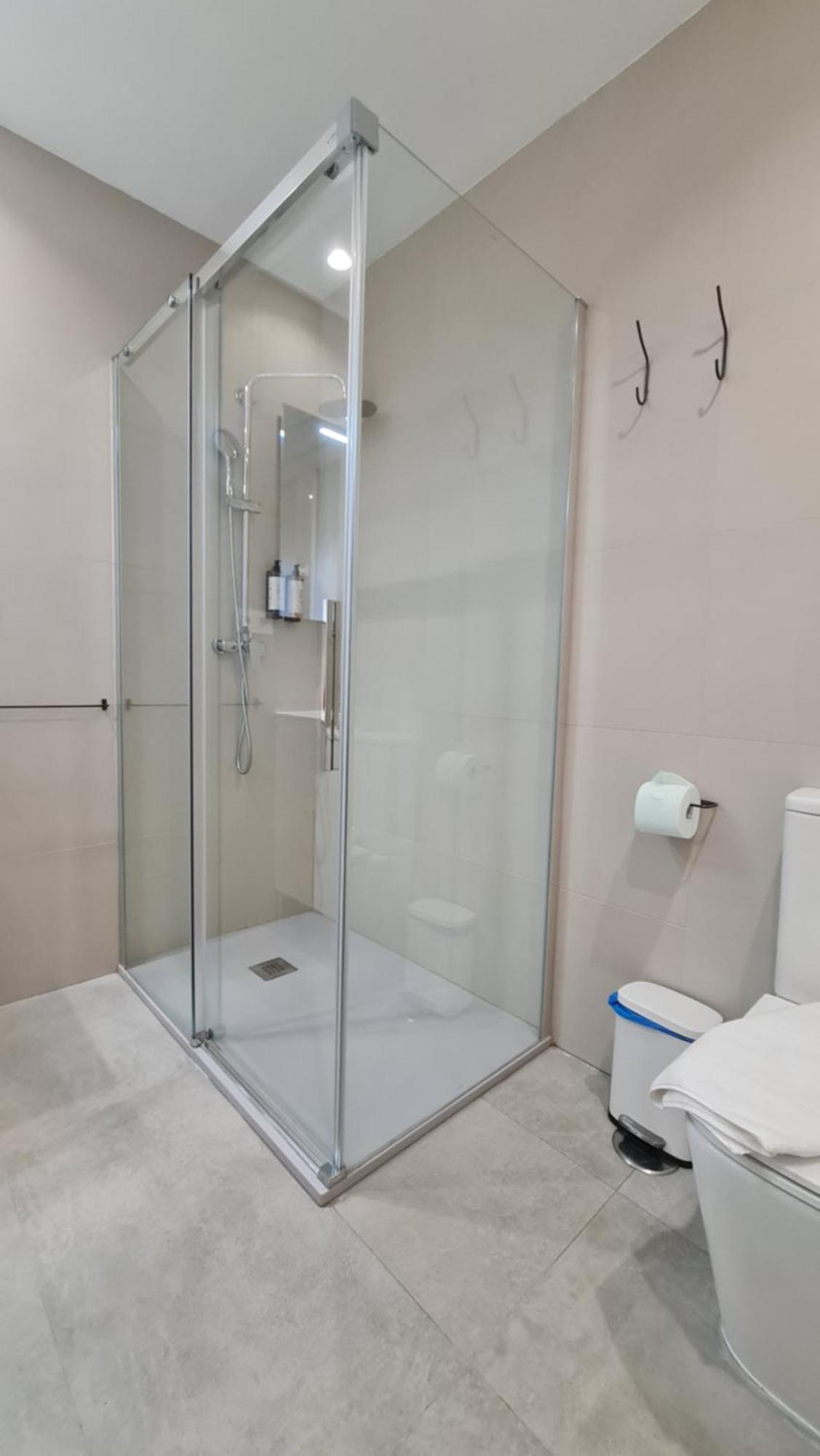 Navas 101 Cosmopolitan Loft Apartment กรานาดา ภายนอก รูปภาพ